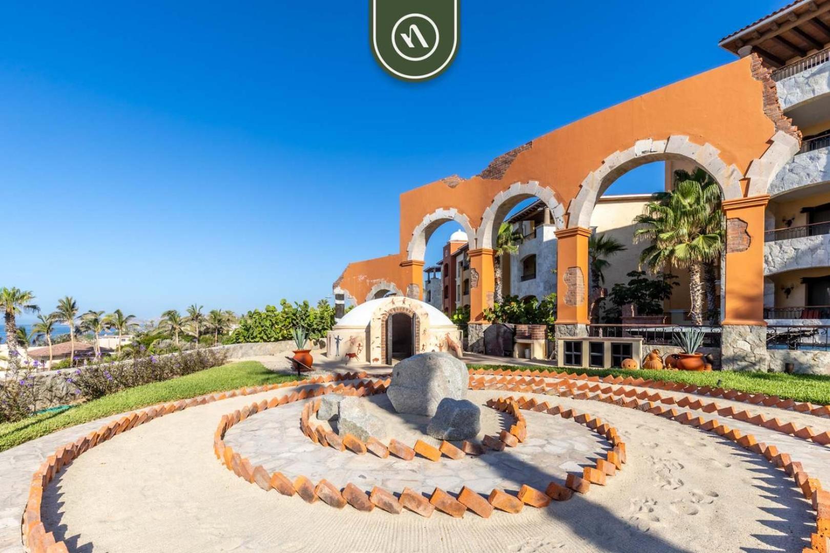Amazing House With Private Terrace - Private Pool Apartment
