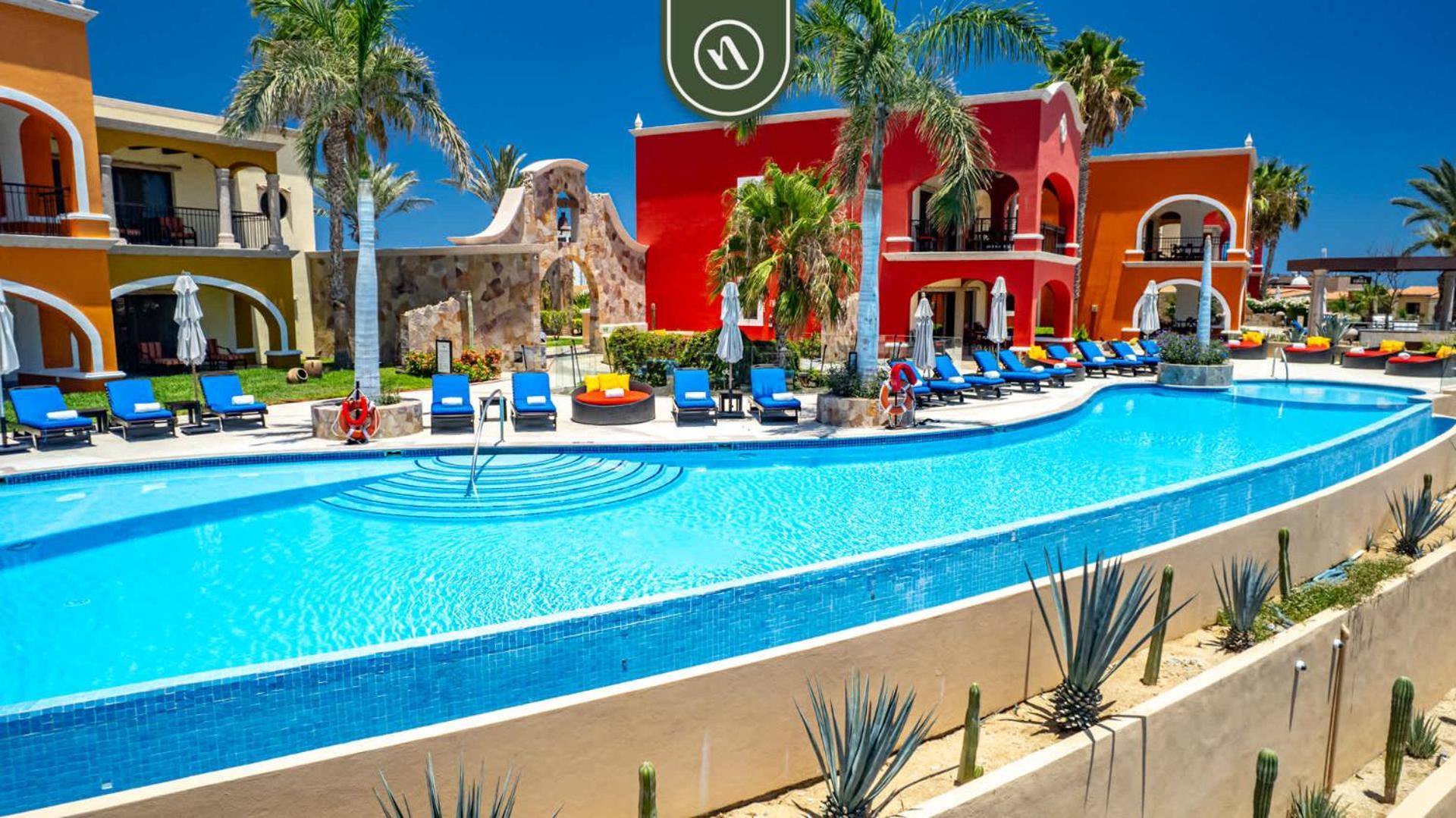 Amazing House With Private Terrace - Private Pool Apartment *