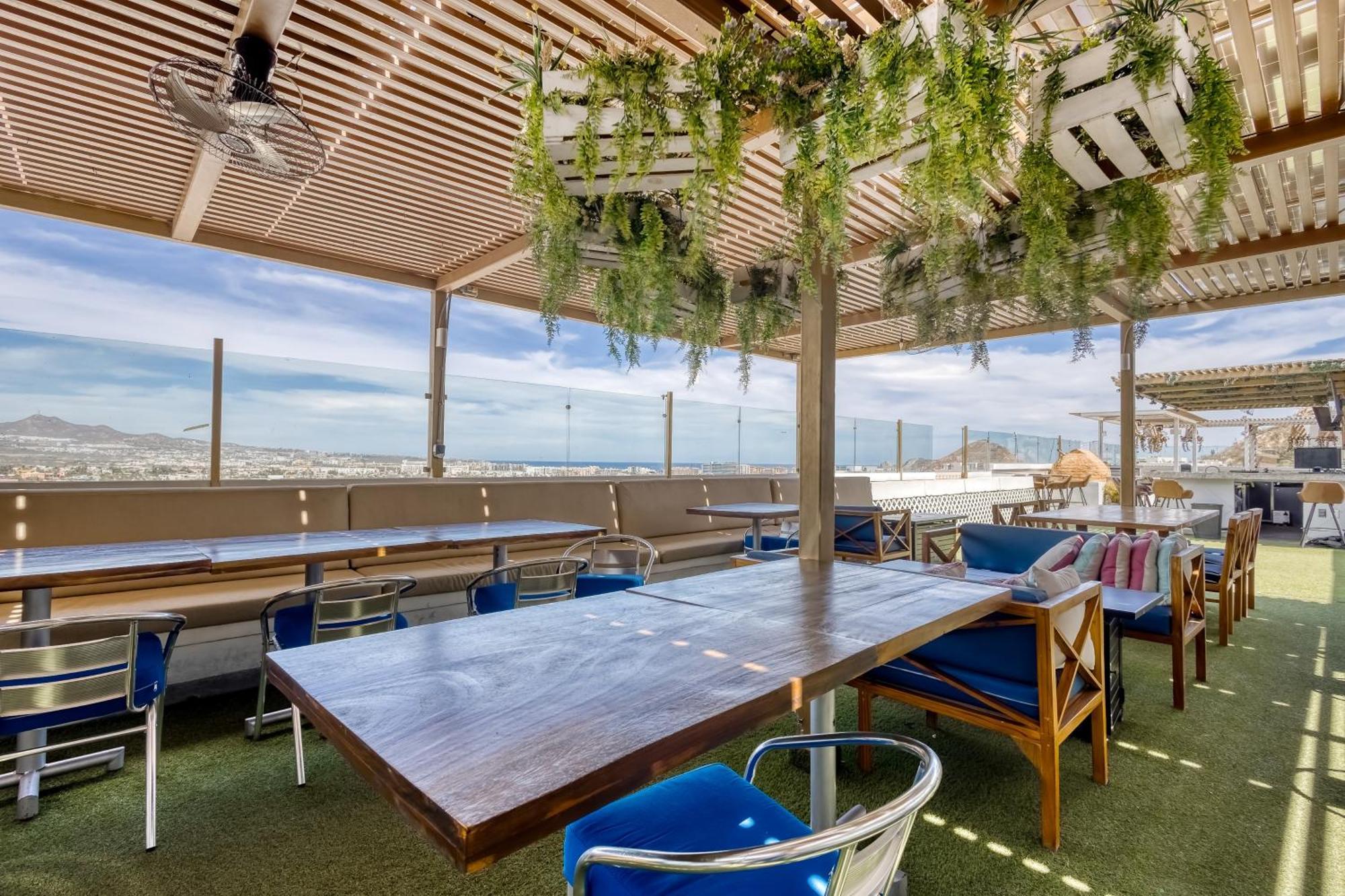 Hotel Cabo Cove 408 B