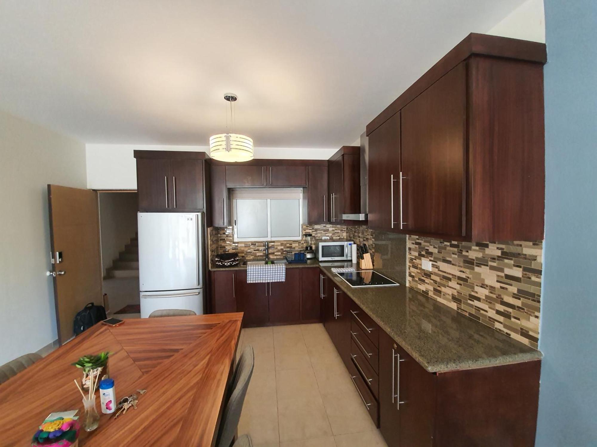 Bliss Retreat, Renovated With Rooftop Pool, Grill, And Game Night Vibes!