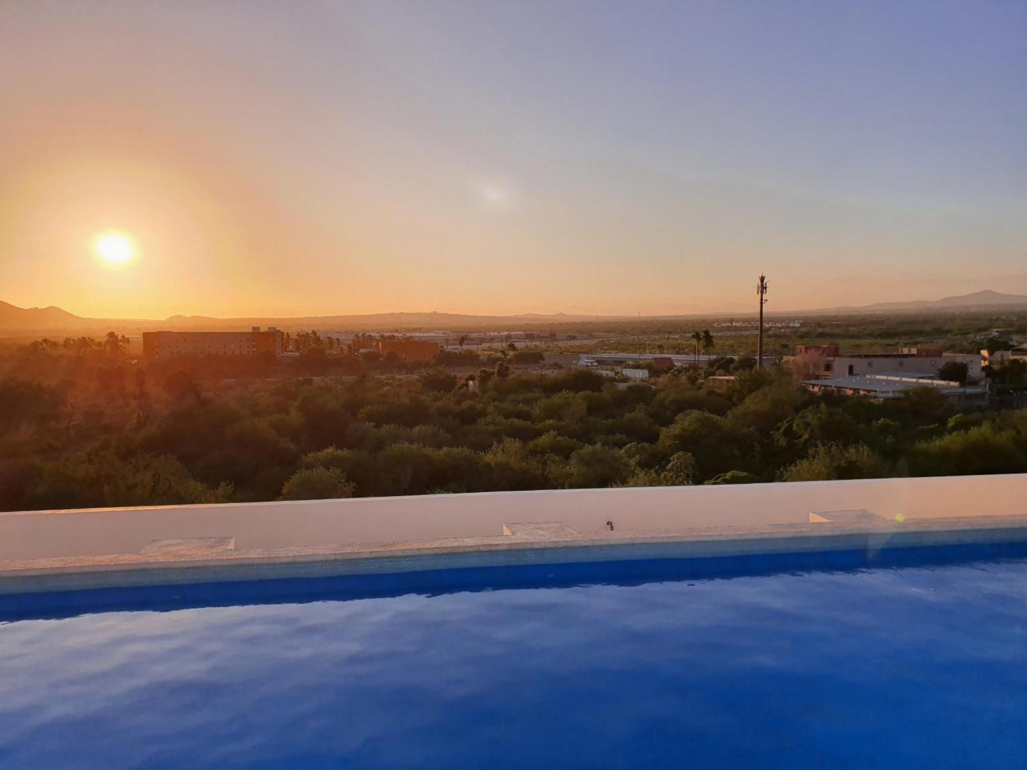 Bliss Retreat, Renovated With Rooftop Pool, Grill, And Game Night Vibes! Apartment Cabo San Lucas