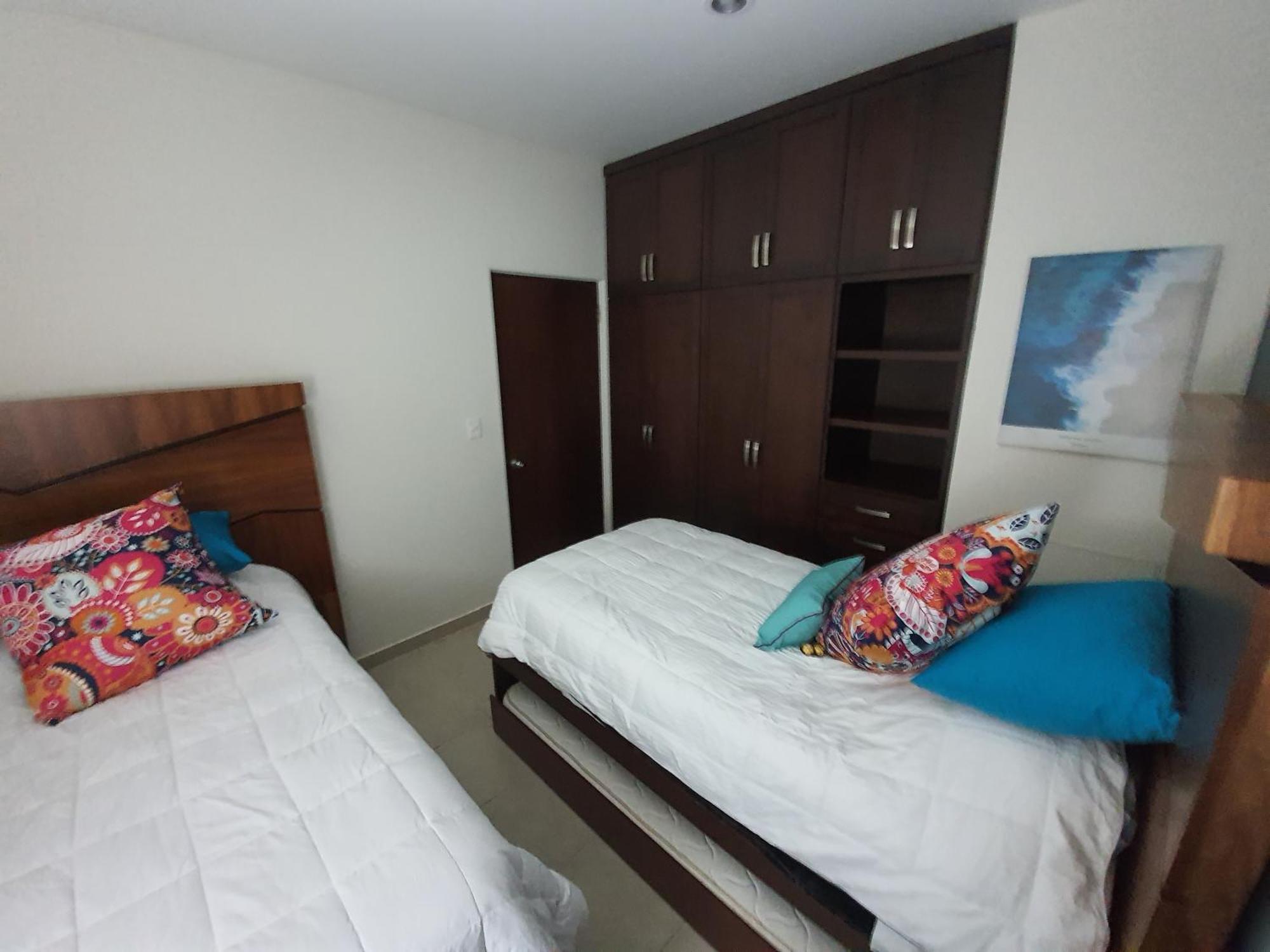 Apartment Bliss Retreat, Renovated With Rooftop Pool, Grill, And Game Night Vibes! Cabo San Lucas