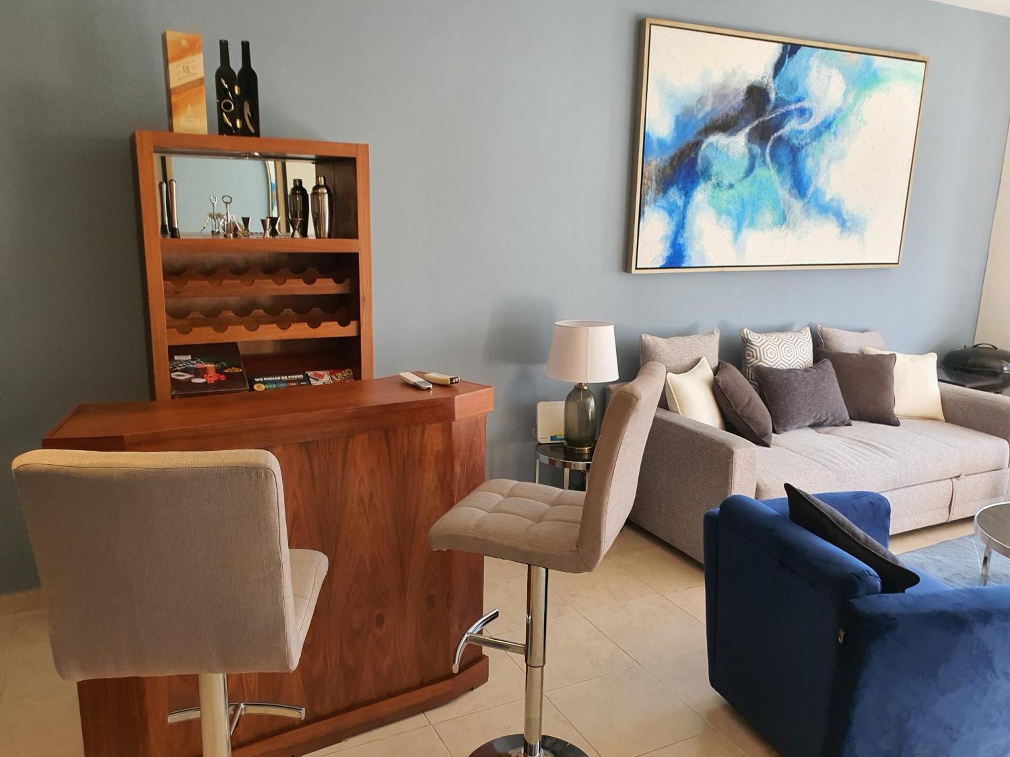 Bliss Retreat, Renovated With Rooftop Pool, Grill, And Game Night Vibes!