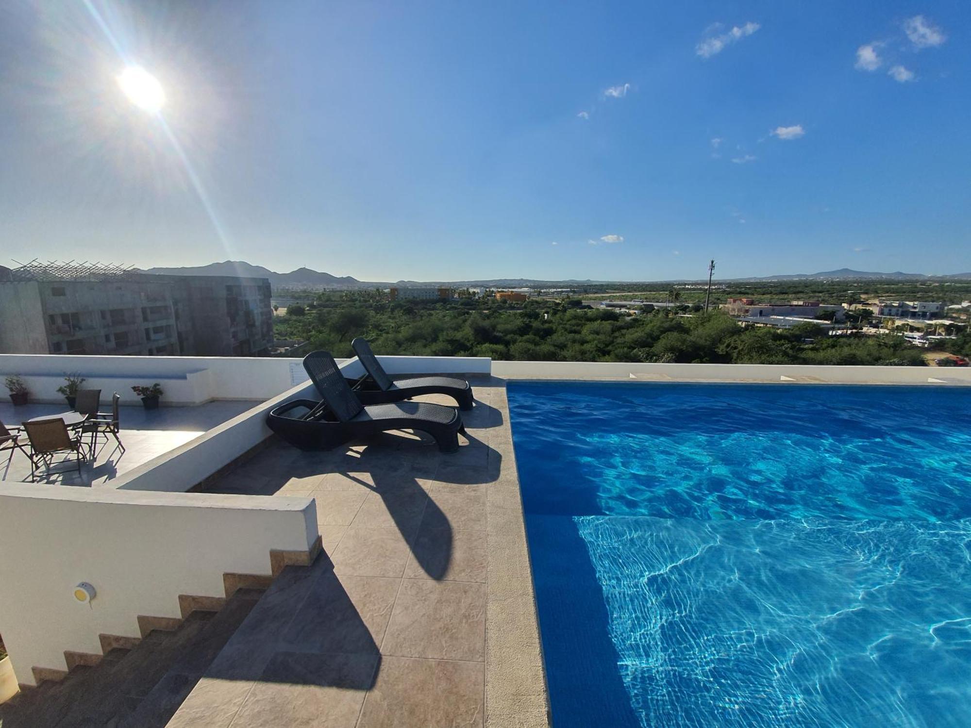 Bliss Retreat, Renovated With Rooftop Pool, Grill, And Game Night Vibes! Cabo San Lucas