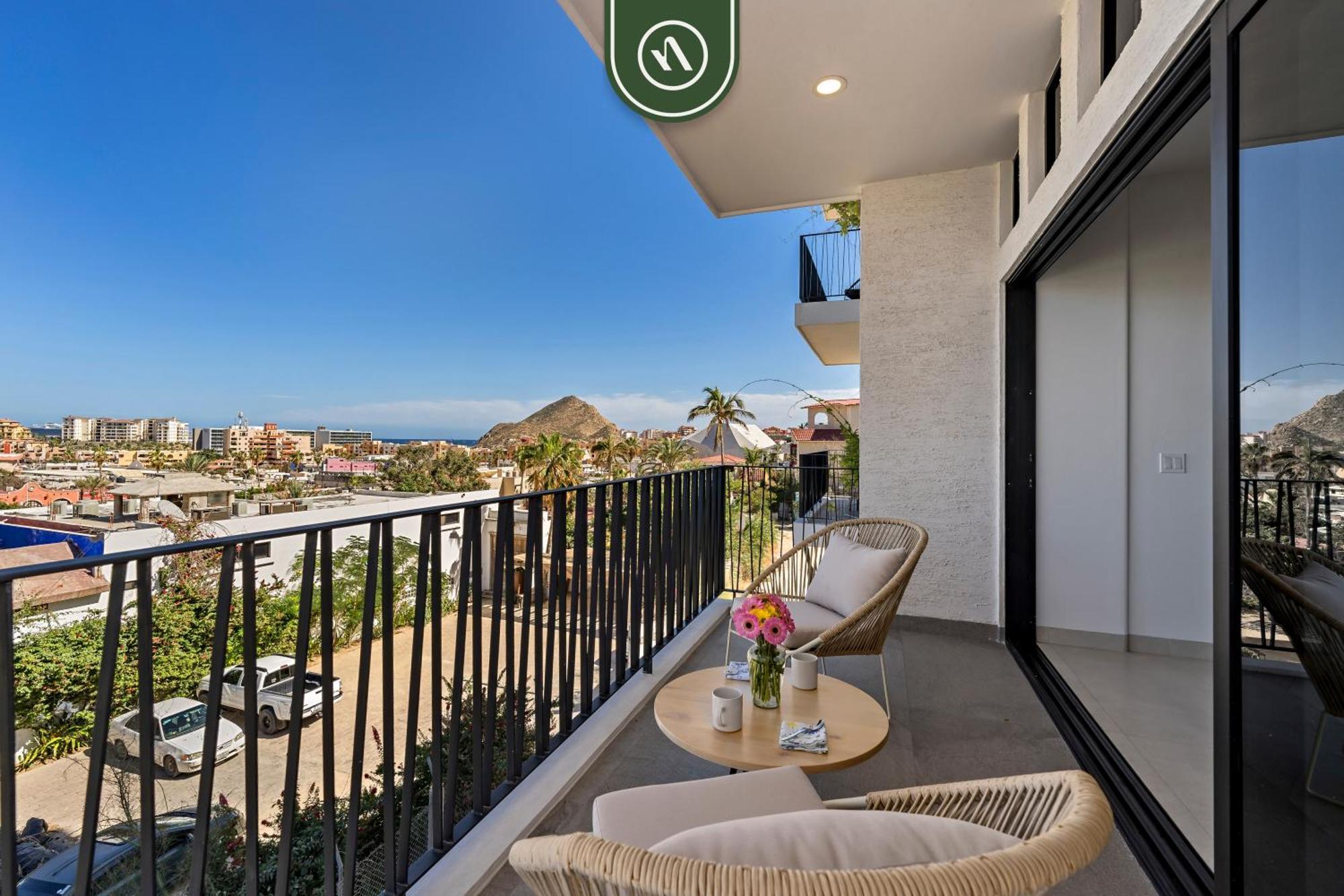 Apartment Near Marina - Downtown - Pool - King Cabo San Lucas