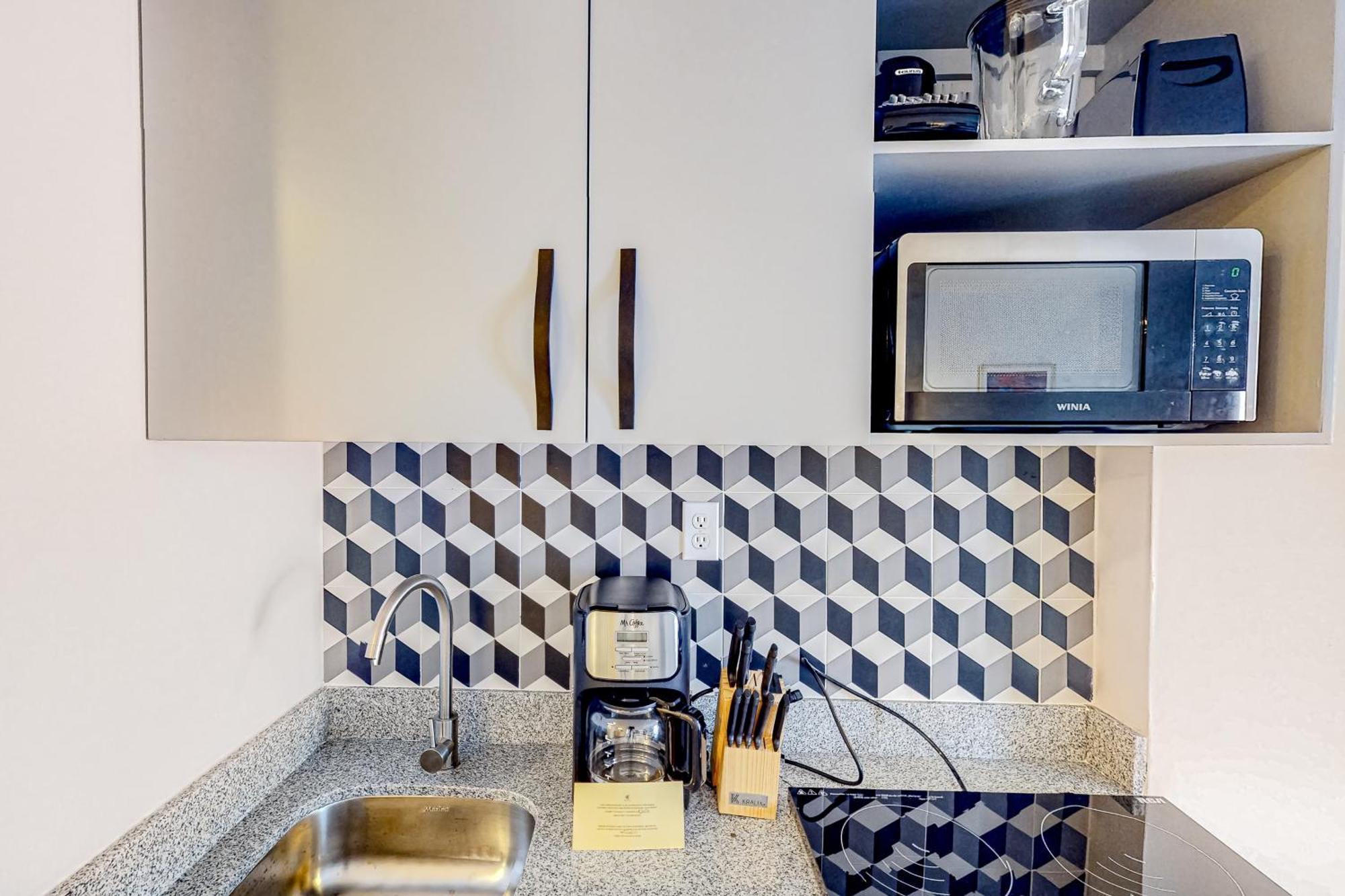 Sophie 203b At Morgan Residences *