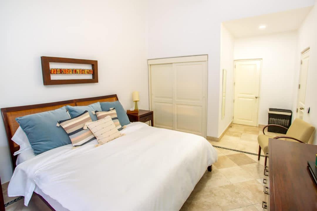 4bd In San Jose Del Cabo Mexico Apartment *