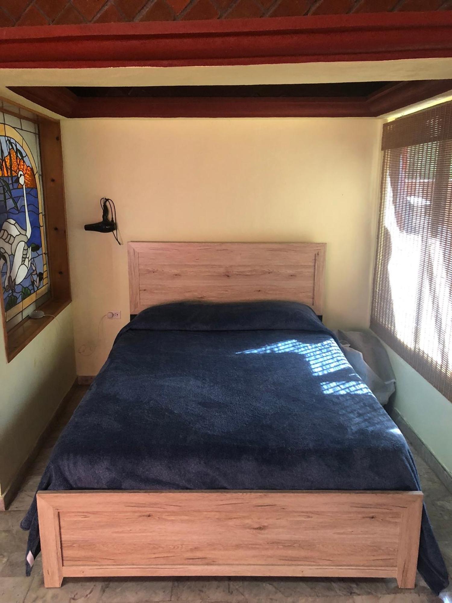 Bungalow And Surf Guest house *