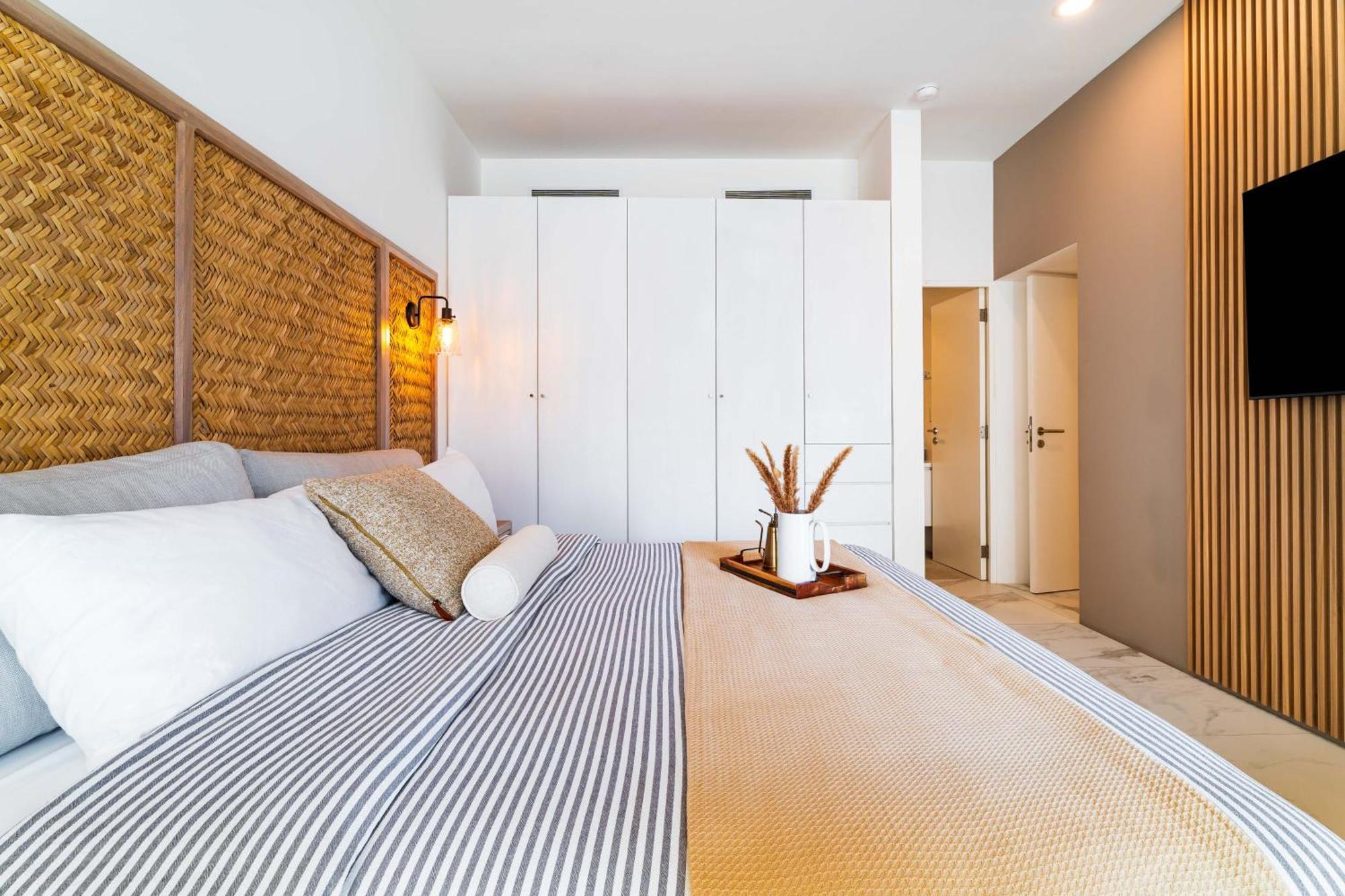 Treat Yourself To Opulence In Exclusive * Cabo San Lucas