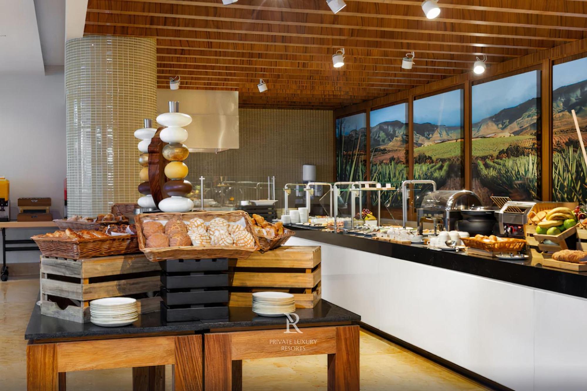 Three Bd Ocean Front Lockoff - La Valencia Resort Cabo San Lucas