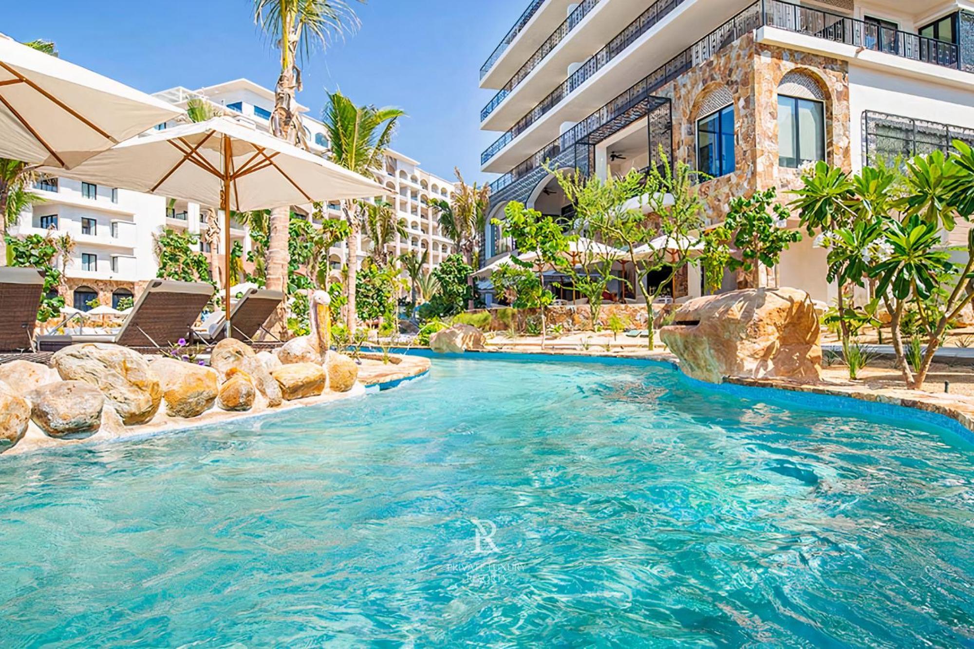 Three Bd Ocean Front Lockoff - La Valencia Resort Cabo San Lucas