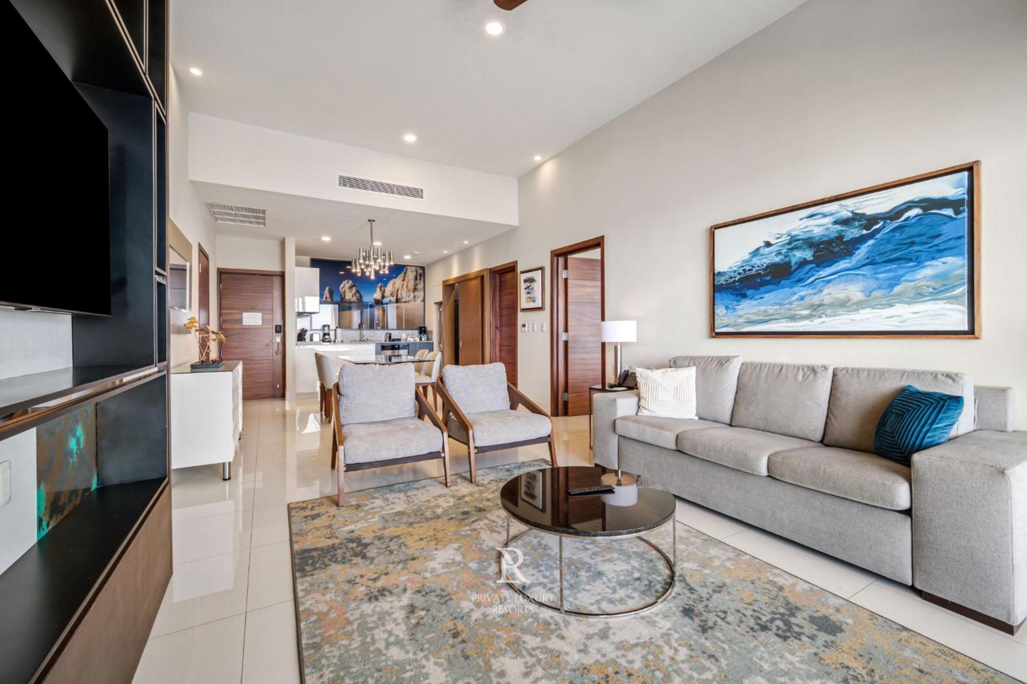 Three Bd Ocean Front Lockoff - La Valencia *
