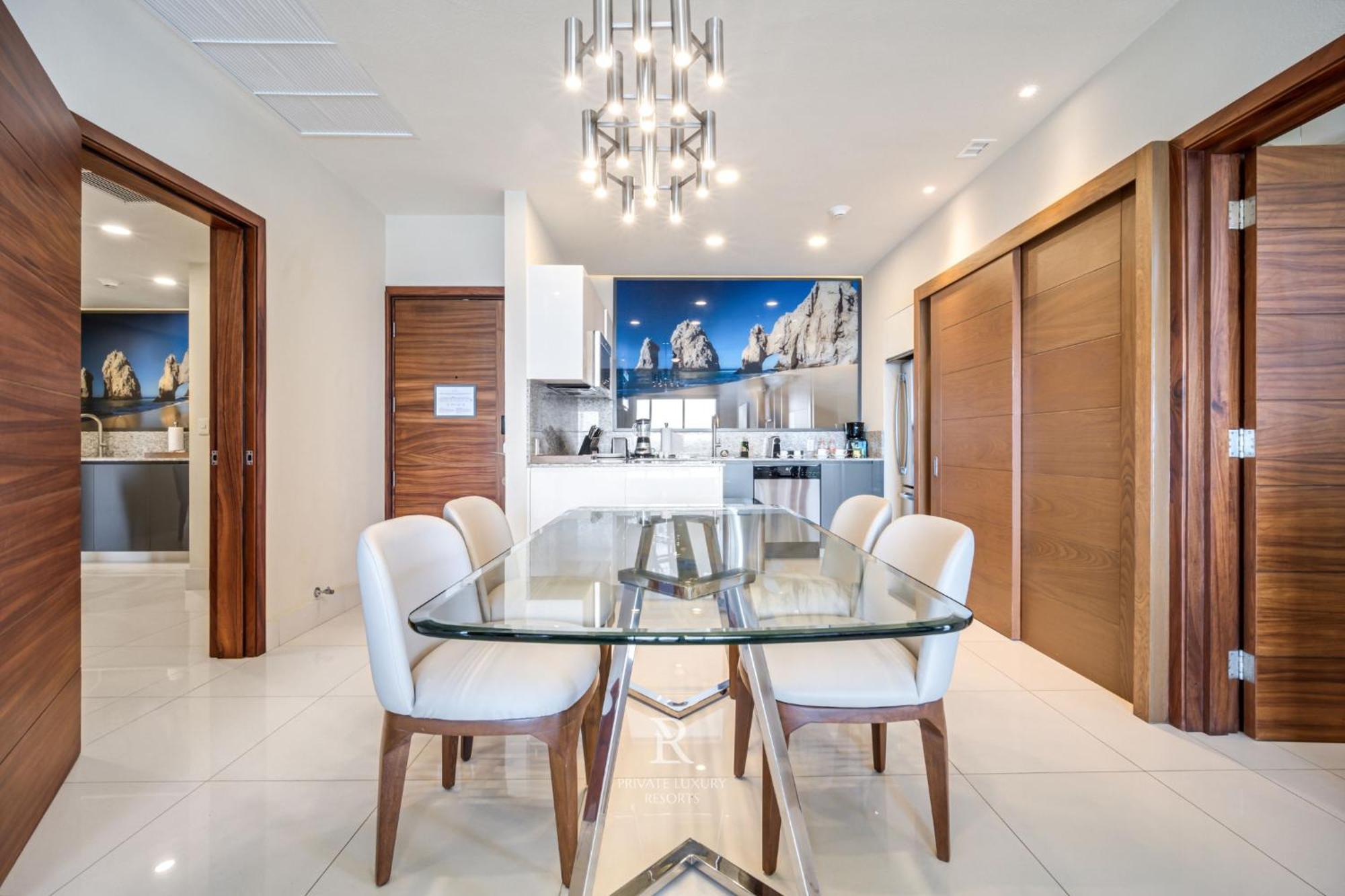 Resort Three Bd Ocean Front Lockoff - La Valencia