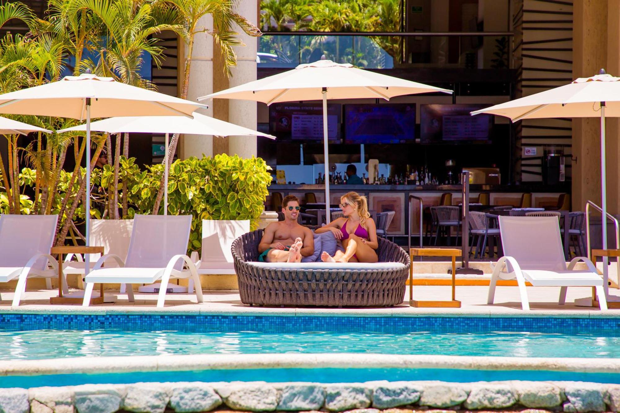 Hotel The Family Club At Cd Los Cabos Cabo San Lucas