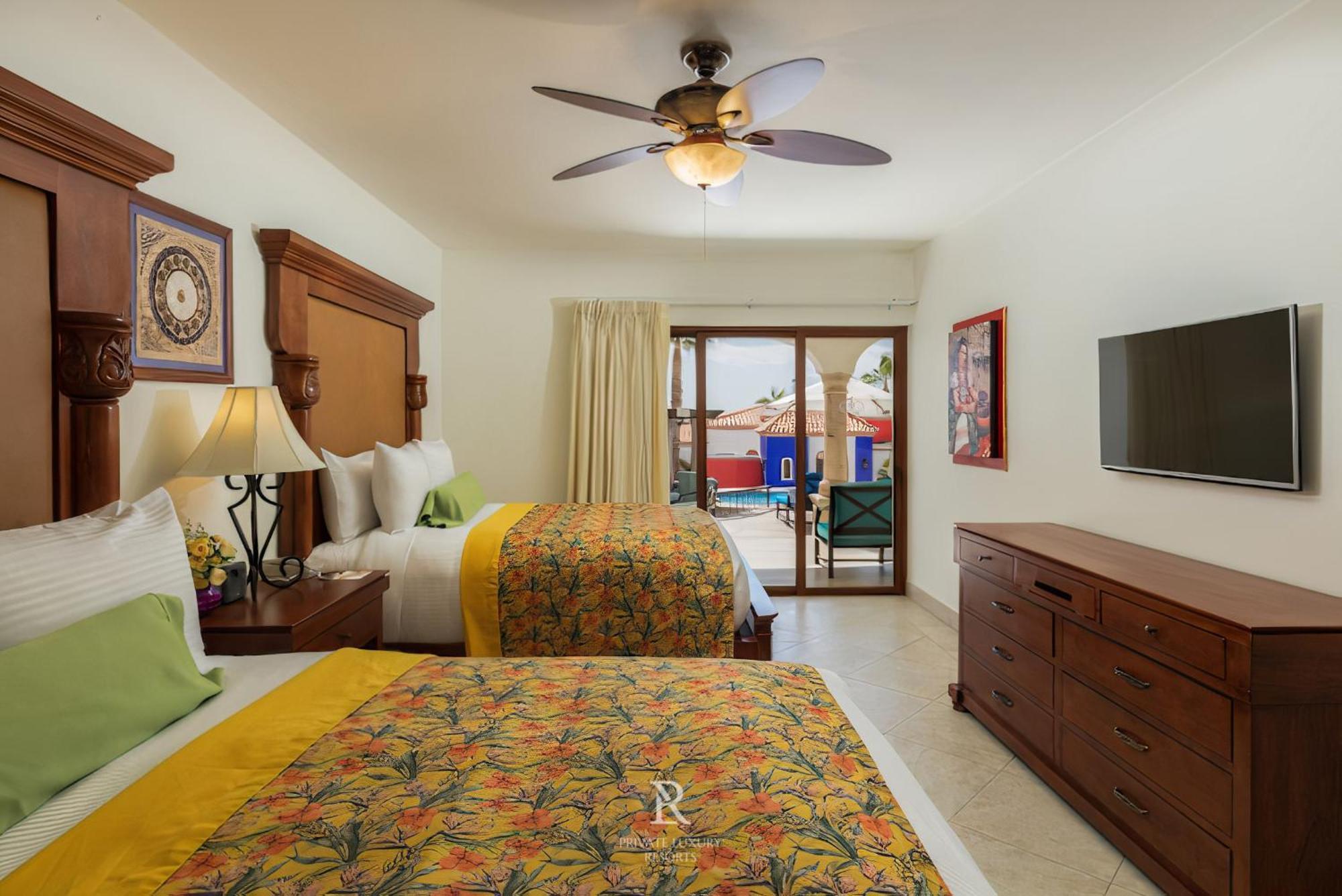 Resort Three Bedroom Villa- Hacienda Encantada Residences *