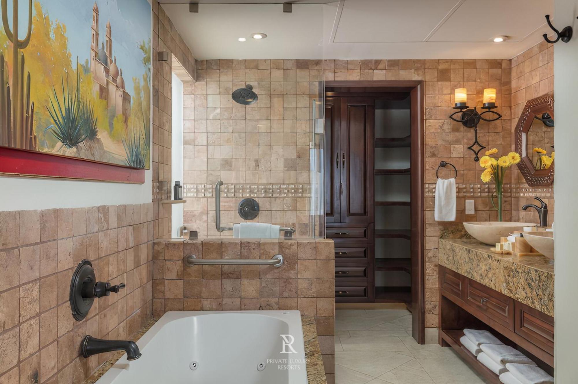 Resort Three Bedroom Villa- Hacienda Encantada Residences *