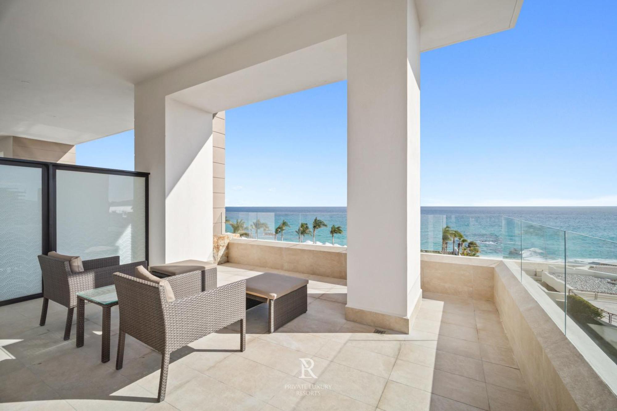Resort Junior Ocean View - La Valencia