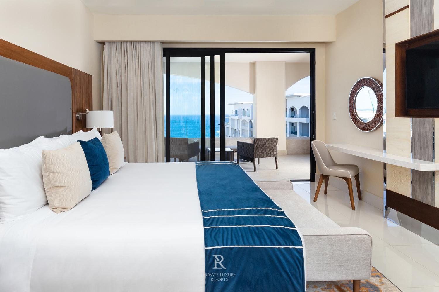 One Bedroom Ocean View - La Valencia