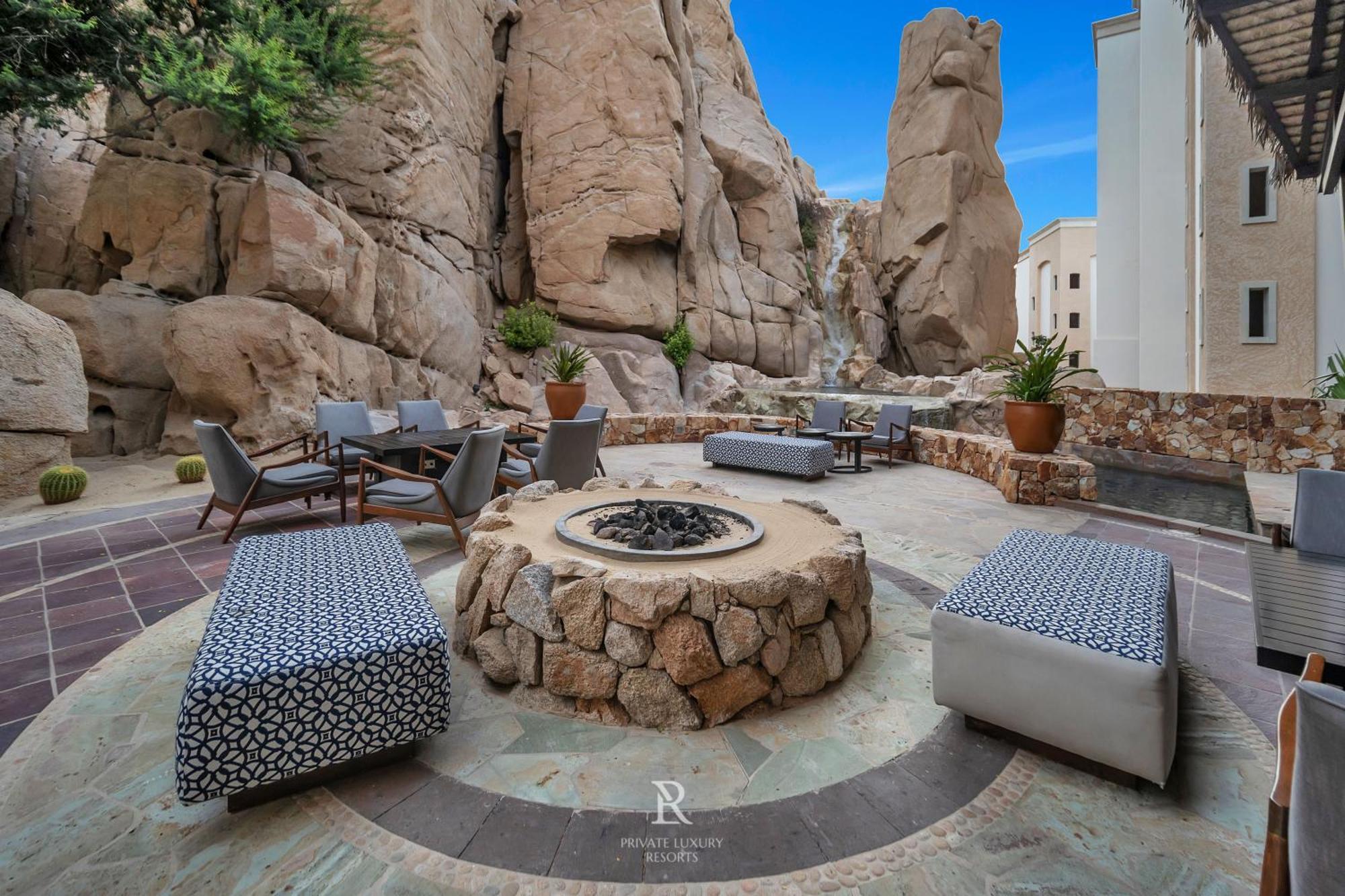 One Bedroom Grand Suite- Grand Solmar Lands End *