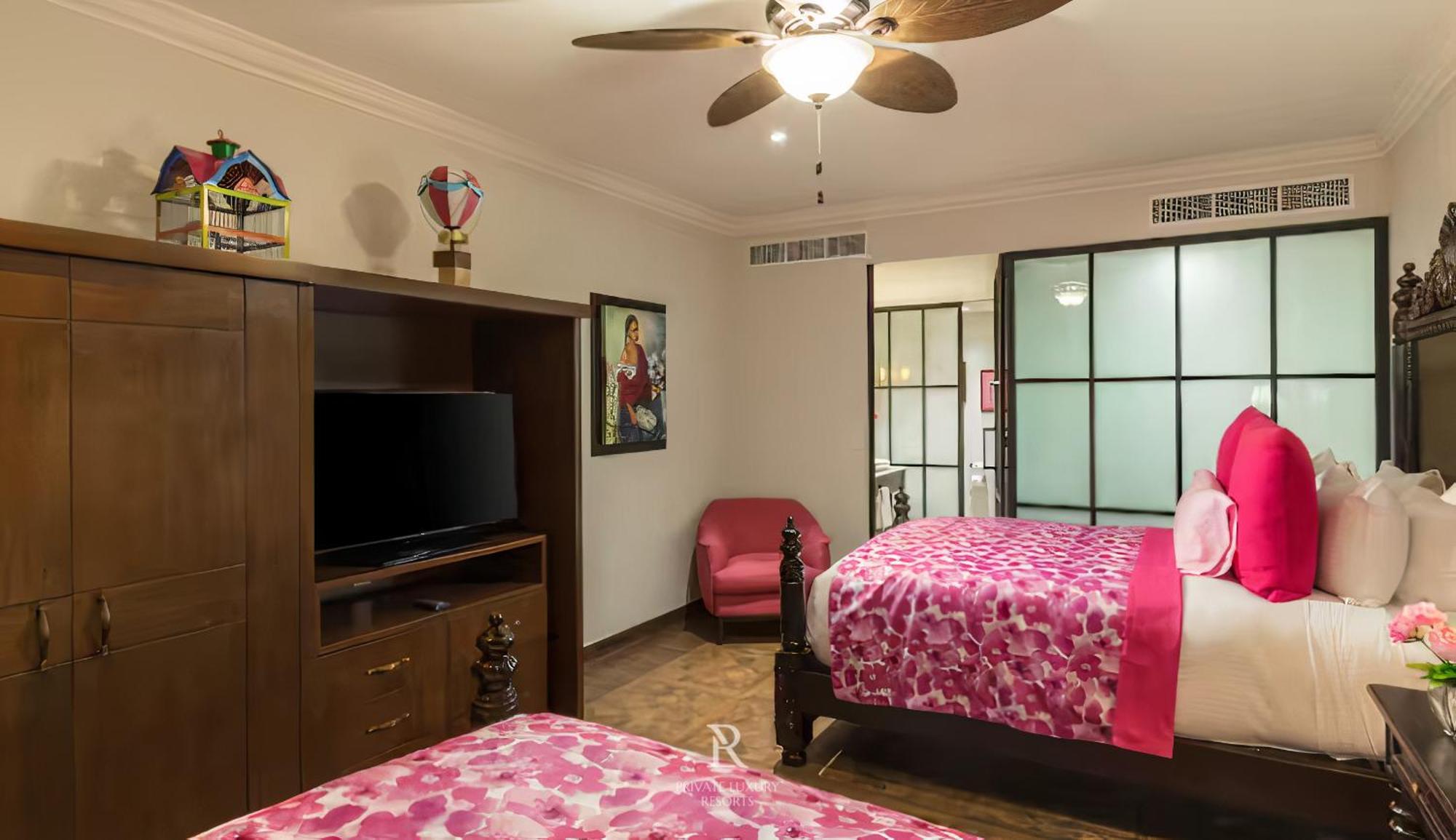 Resort Four Bedroom - Vista Encantada
