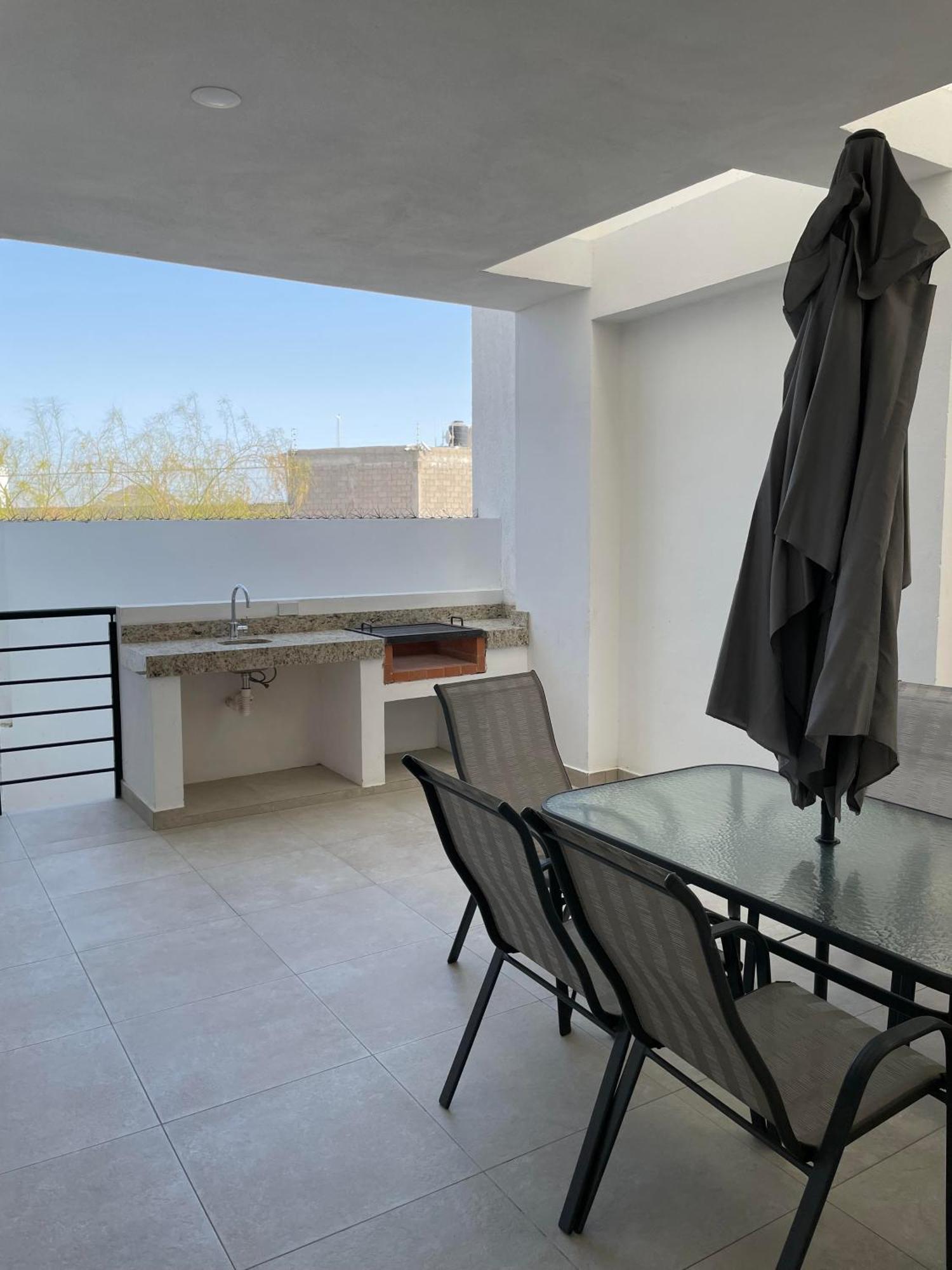 Cabo Manor -full Work From Condo! Book 3 Night Minimum, & Up To 365 Nights Or More! Aparthotel *