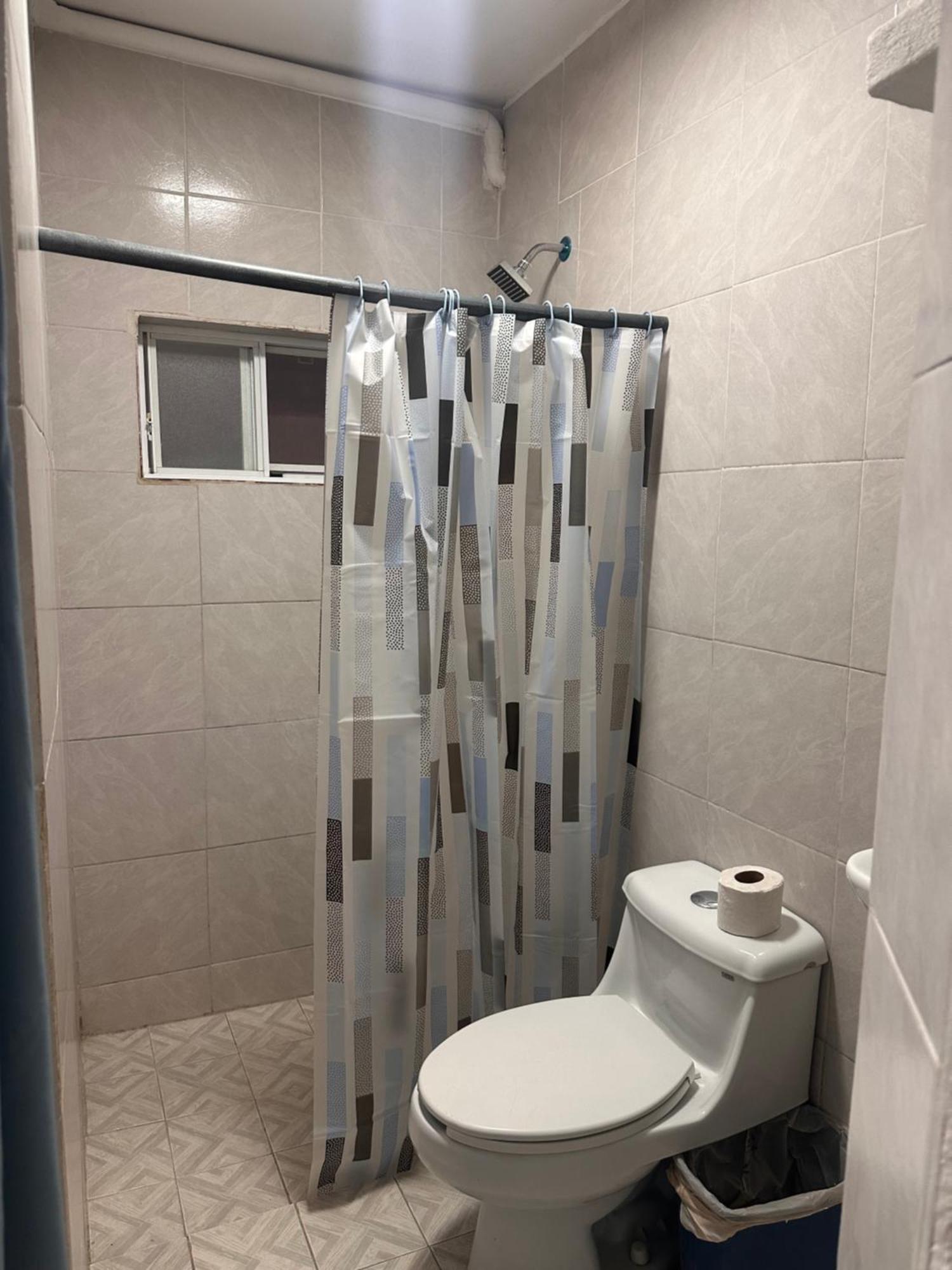 Guest house Cuartos Lupita *