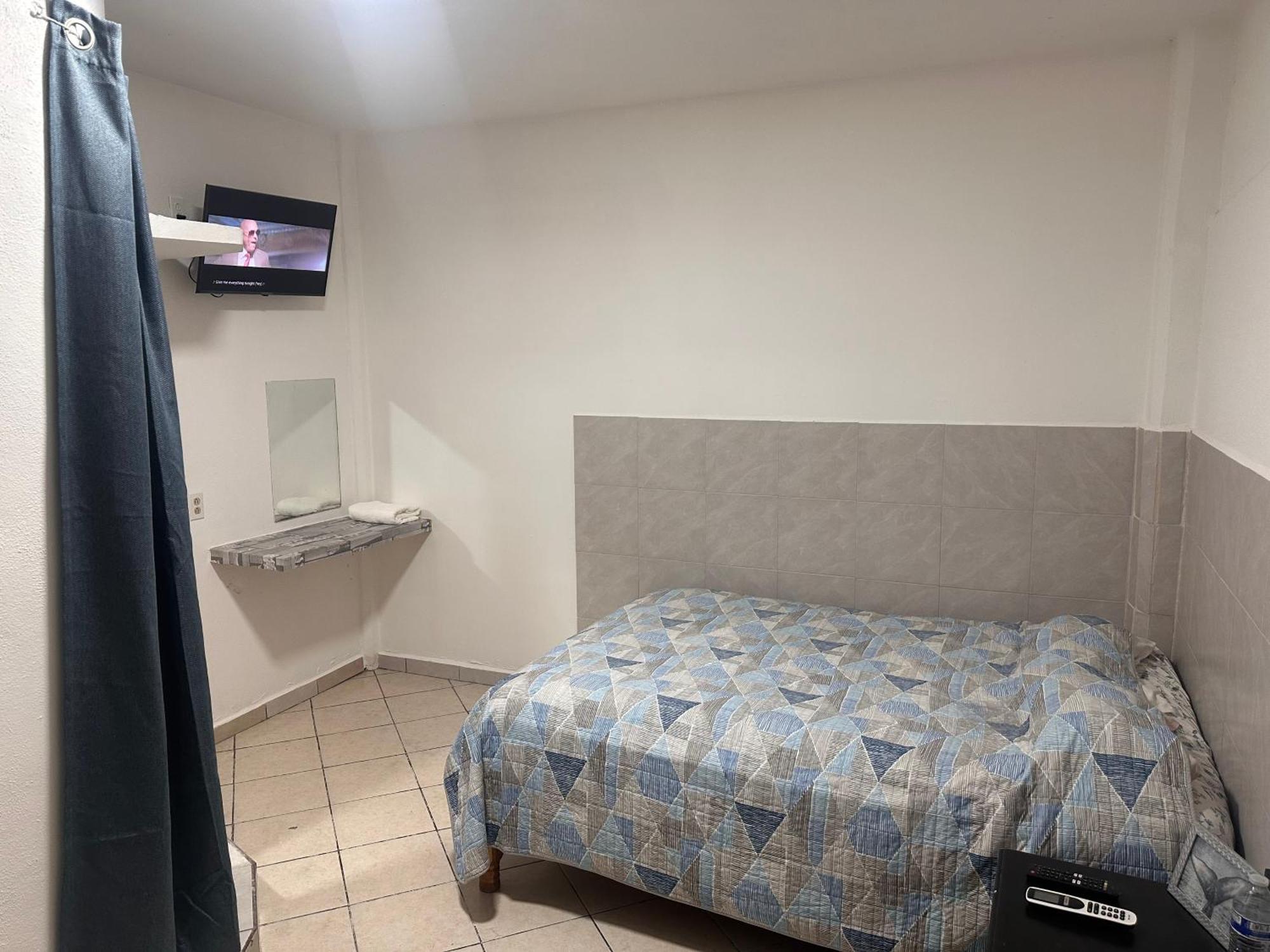 Cuartos Lupita Guest house Cabo San Lucas
