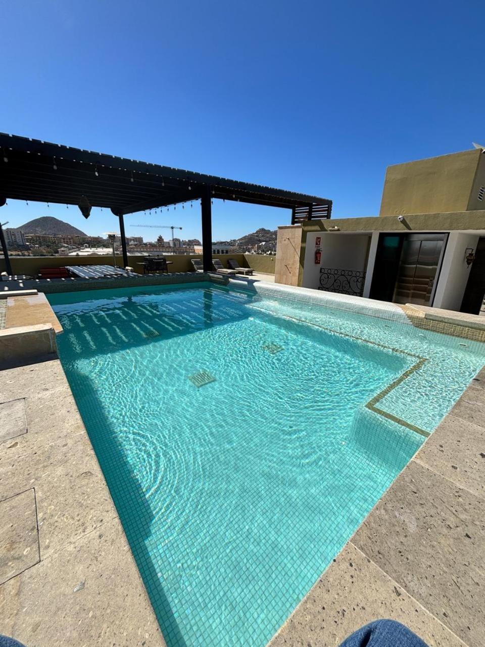 Apartment Stunning Downtown Cabo 2 *