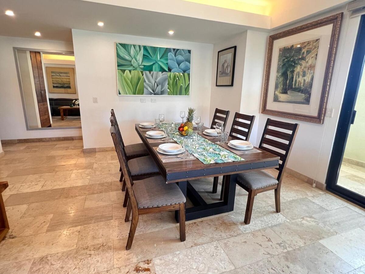 Stunning Downtown Cabo 2 *