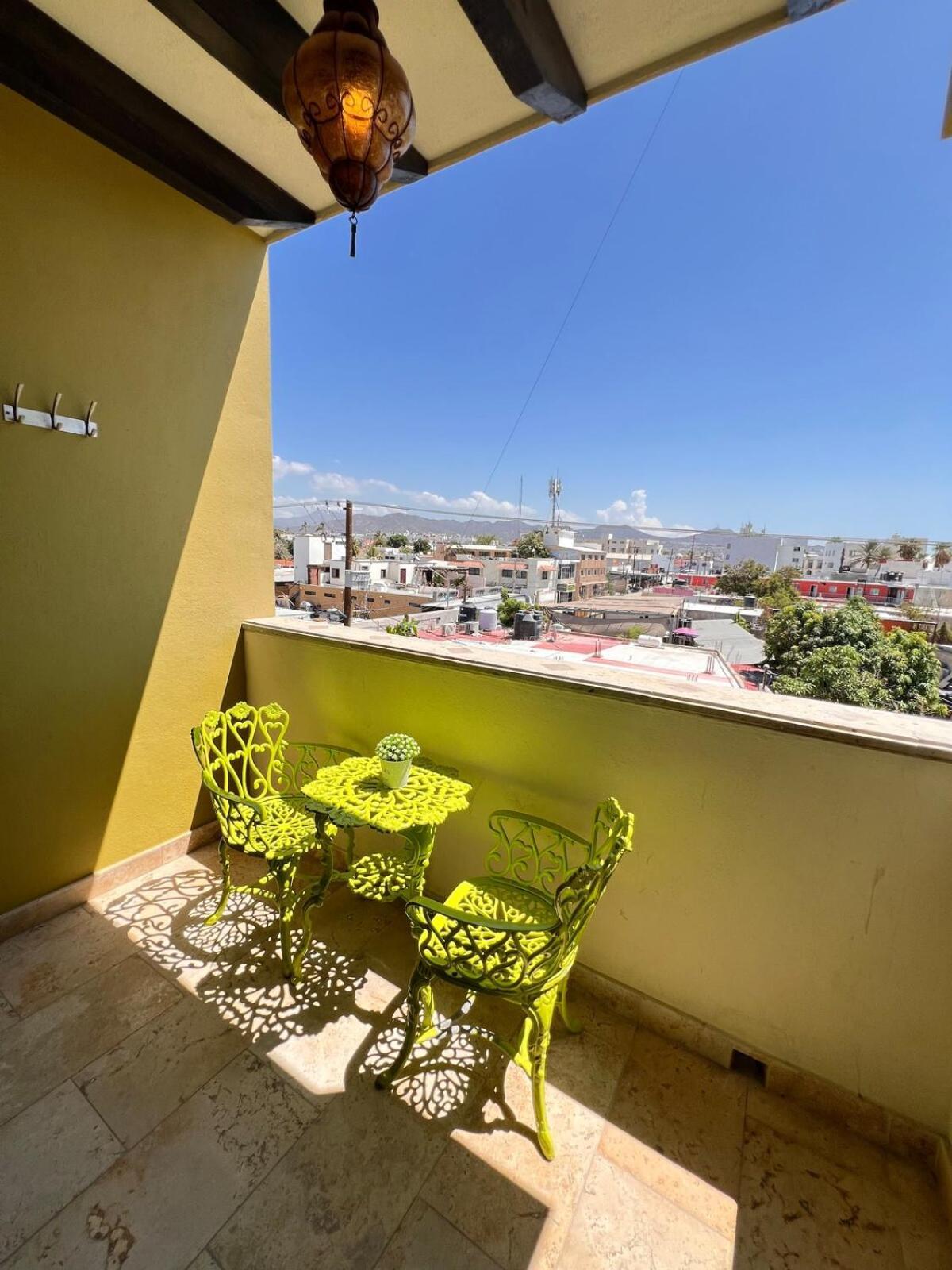 Stunning Downtown Cabo 2 Apartment