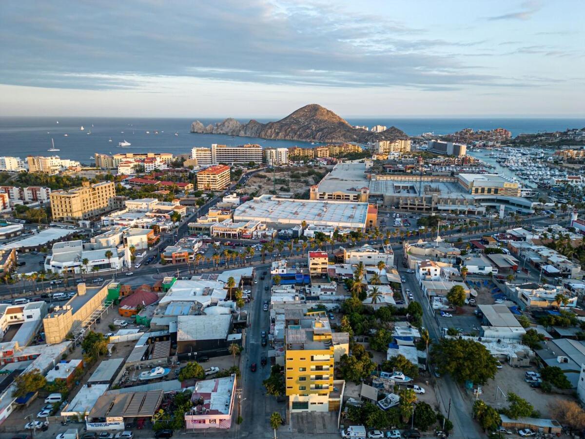 Stunning Downtown Cabo 2 *
