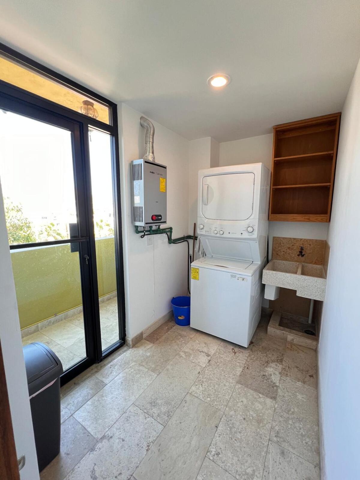 Apartment Stunning Downtown Cabo 2