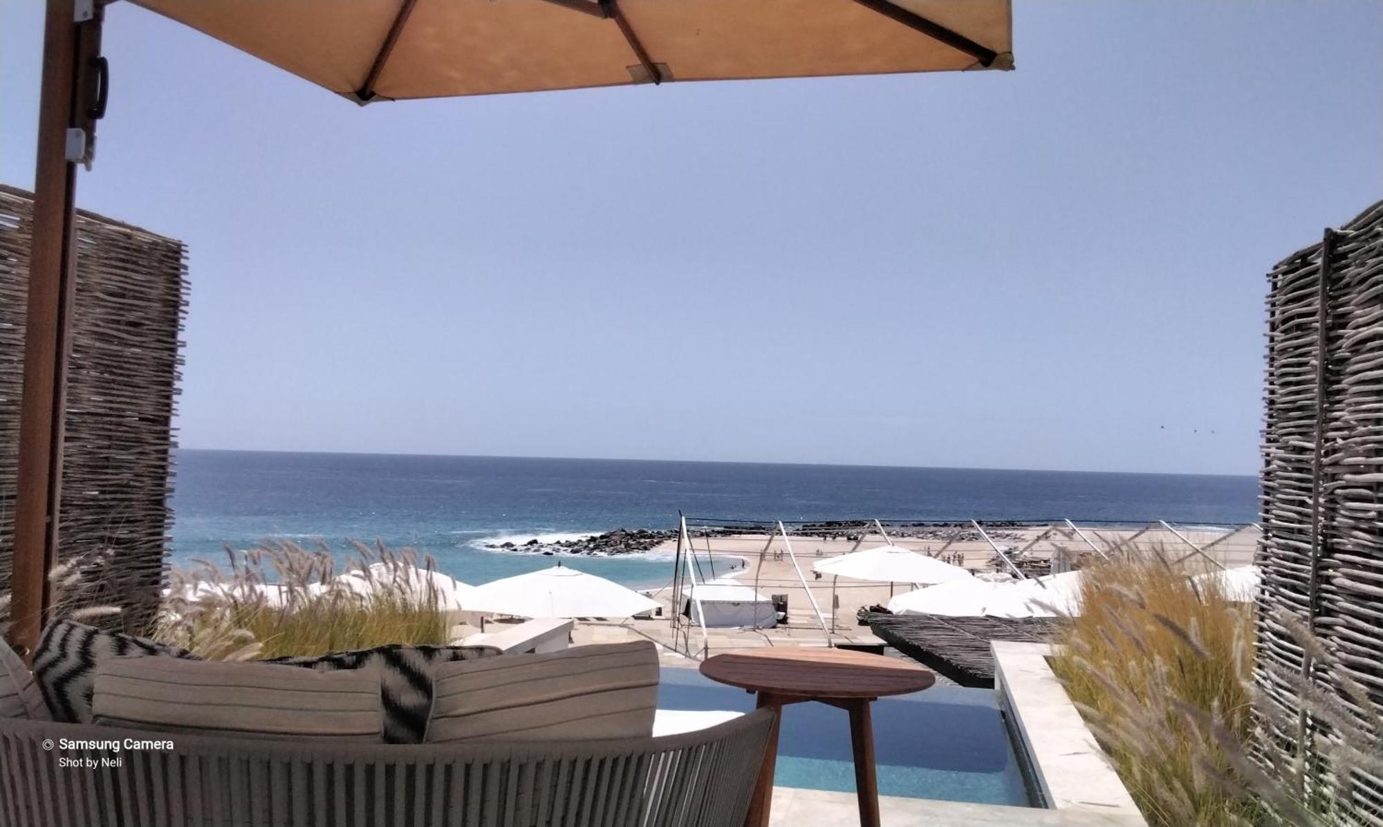 Resort Swuim Up