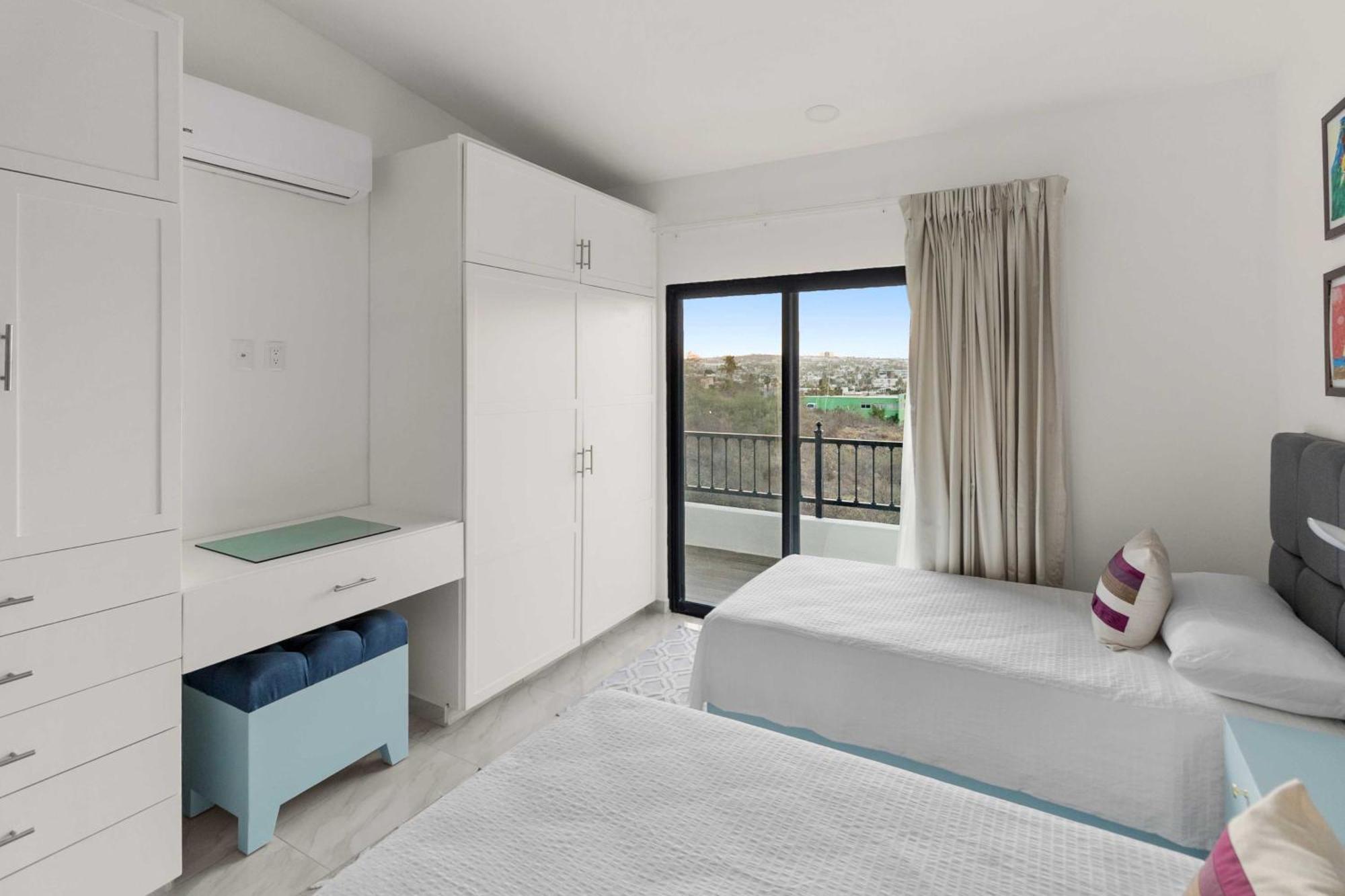 Hotel Collection O Morgan Center, Cabos Cabo San Lucas