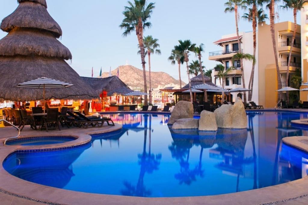 Grand Luxe Junior Apartment Cabo San Lucas