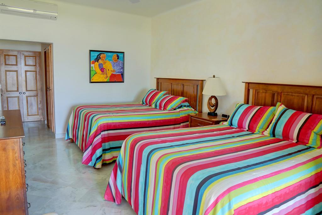 Condominios Brisa - Ocean Front * Cabo San Lucas