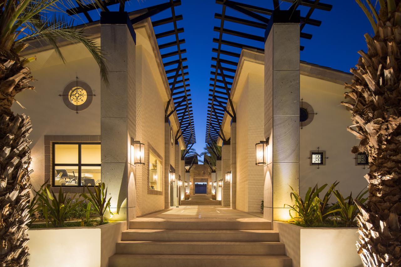Quivira Cabos And Homes -vacation Resort