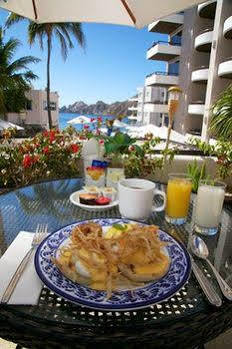At Cabo And Hotel