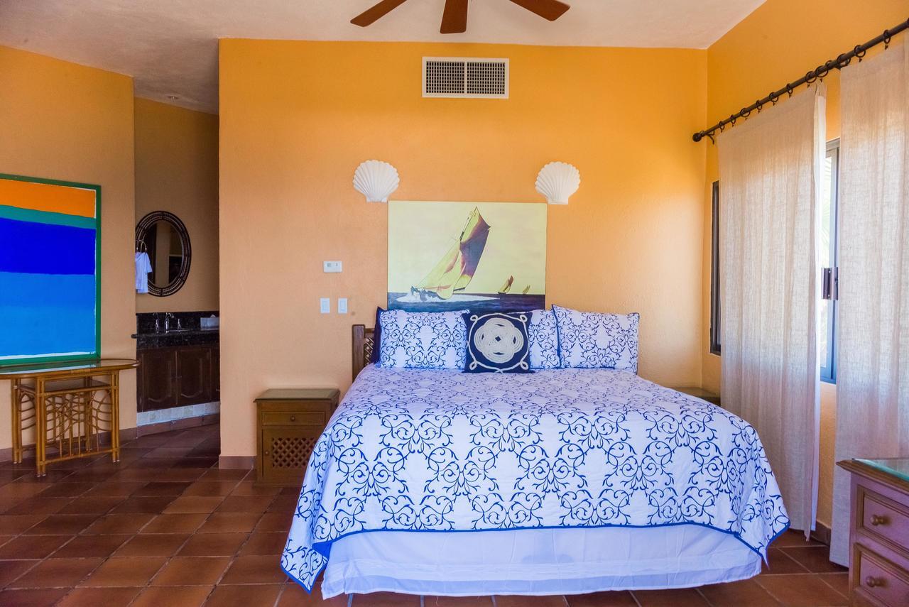 Private Retreat With Large Pool Deck At Isla Villa *