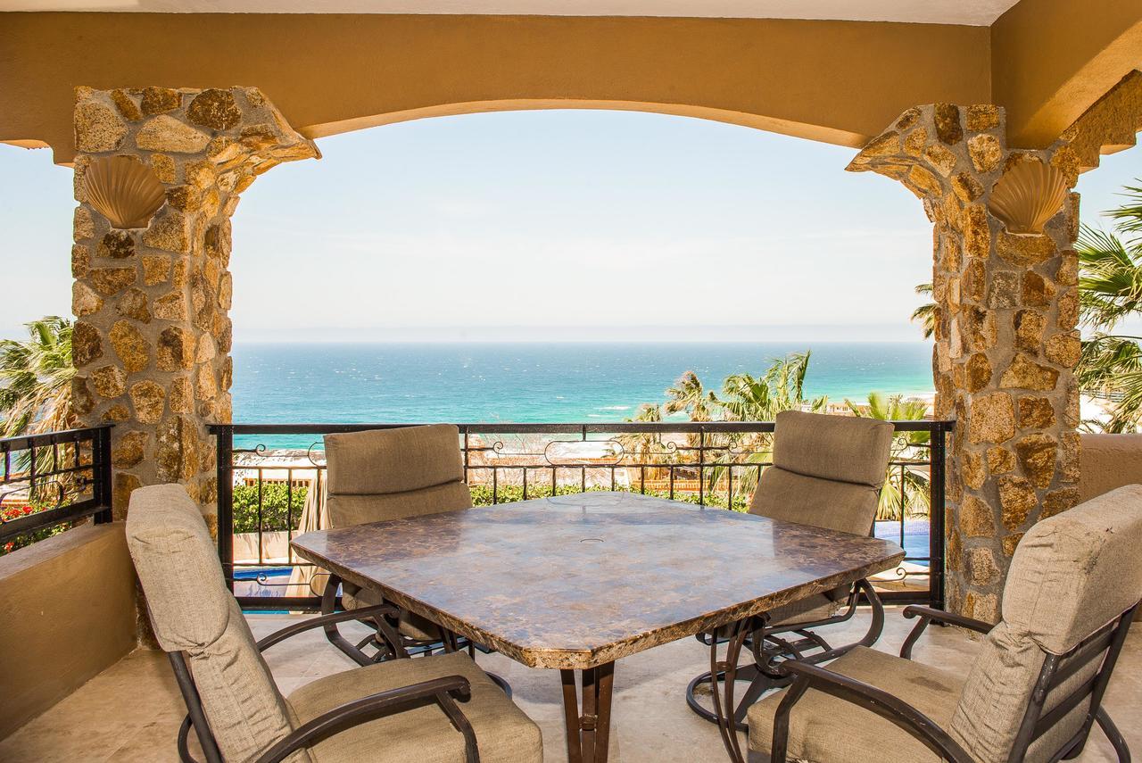 Private Retreat With Large Pool Deck At Isla Villa
