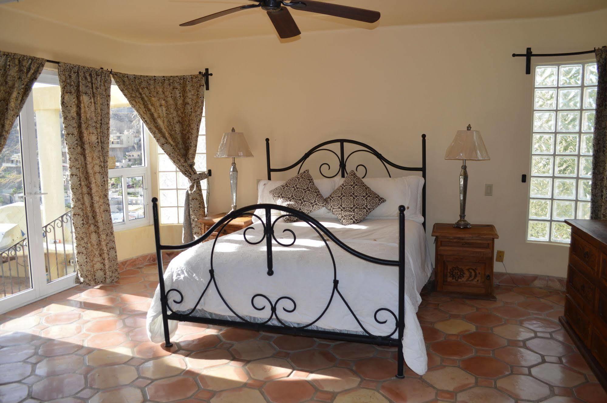 Hotel Casa Bahia Cabo San Lucas