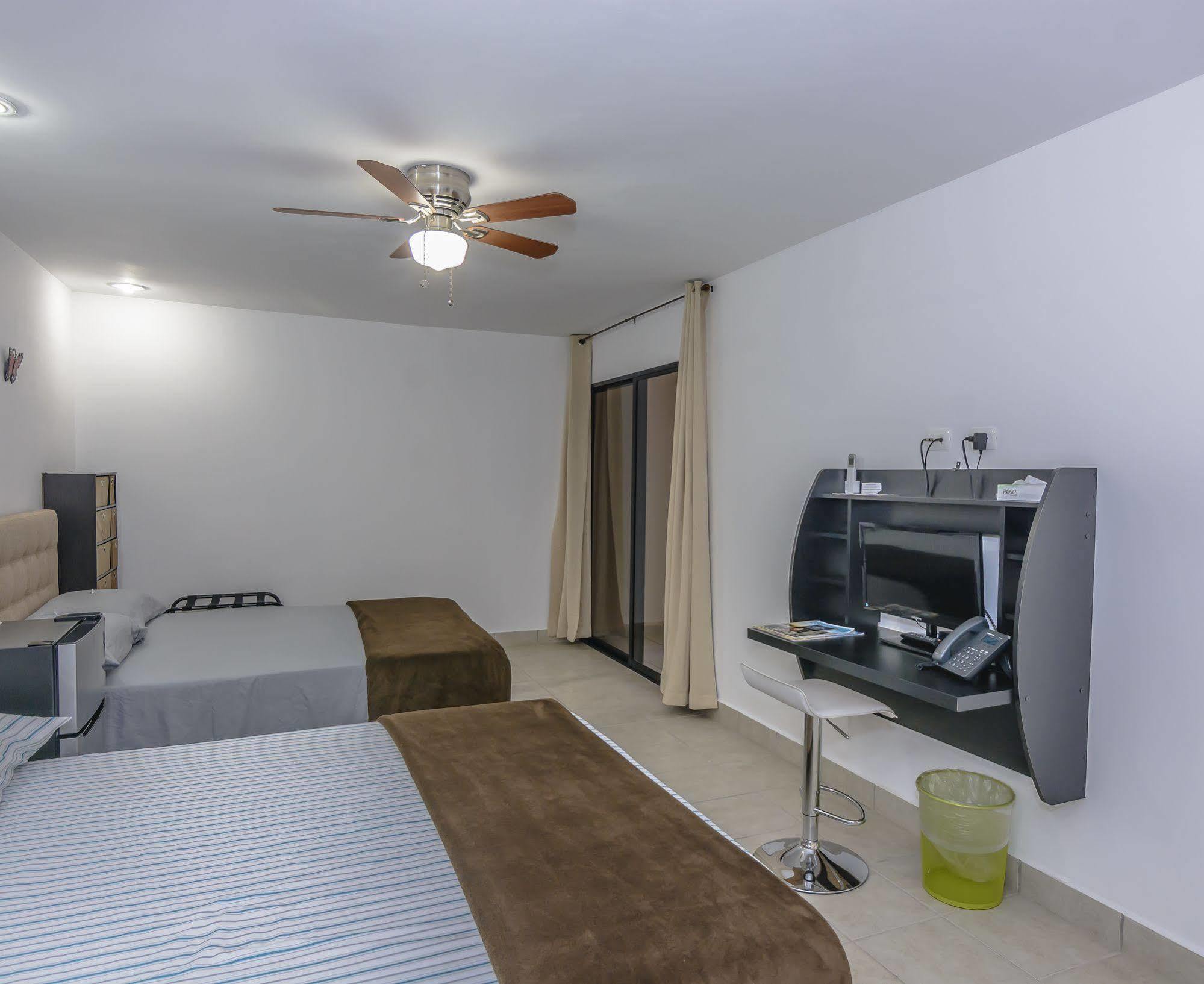 Pedregal - Marina And Downtown 2* Cabo San Lucas