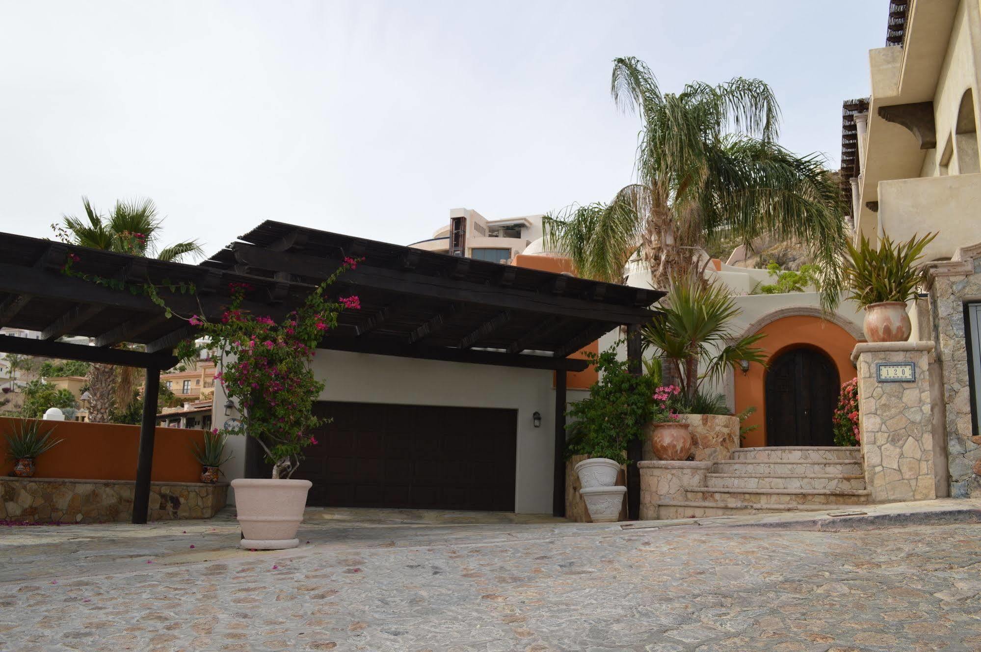 Hotel Las Flores
