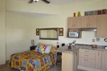 Marina Town And Beach Studios *