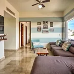 Chic Cabo Condo - Walk To Marina And Downtown!
