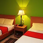 Sunrock Hotel & Suites