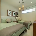 Luxurious 2Br Ocean View Condo With Terrace