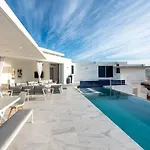 Villa Tanzanita De Law By The Agency Baja