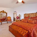 Villa Grande