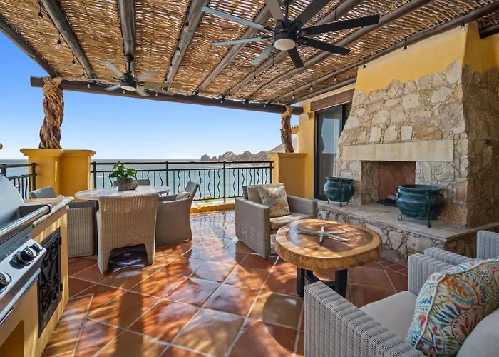 4Bd 2-Level Penthouse 5-Star Beachfront Paradise.